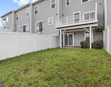 11177 Southport Place - Photo Thumbnail 24