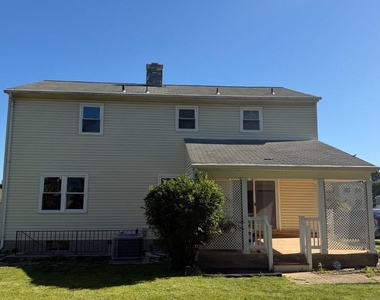 6409 Clifton Forge Circle - Photo Thumbnail 5