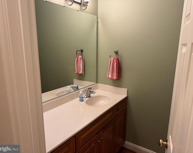 615 Strandhill Court - Photo Thumbnail 8