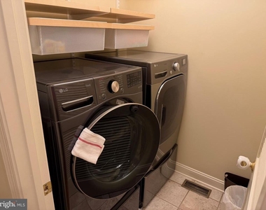 615 Strandhill Court - Photo Thumbnail 9