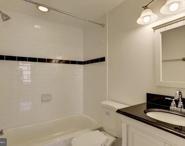 45 E Randall Street - Photo Thumbnail 18