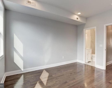 45 E Randall Street - Photo Thumbnail 11