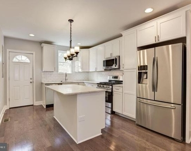 45 E Randall Street - Photo Thumbnail 5