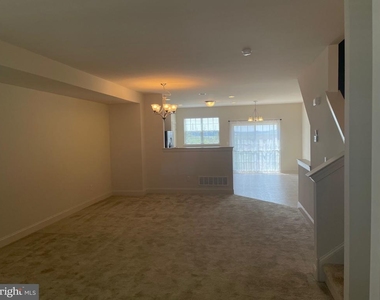 1434 Carrick Court - Photo Thumbnail 11