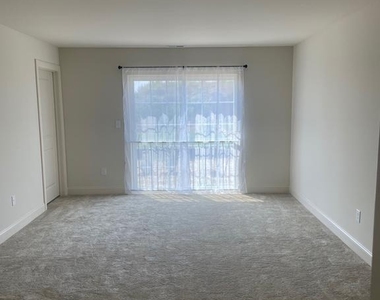 1434 Carrick Court - Photo Thumbnail 3