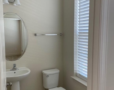 1434 Carrick Court - Photo Thumbnail 12