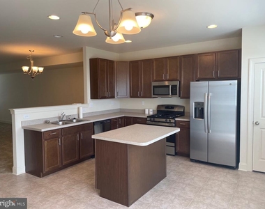 1434 Carrick Court - Photo Thumbnail 7