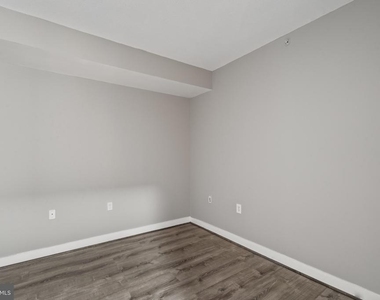 1117 10th Street Nw - Photo Thumbnail 16