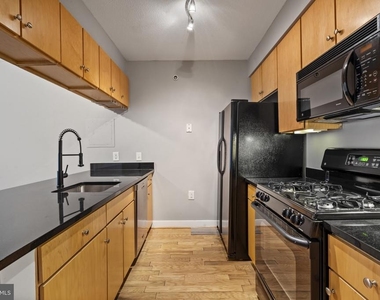 1117 10th Street Nw - Photo Thumbnail 6