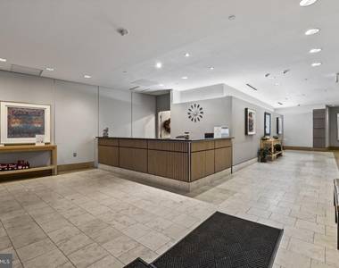 1117 10th Street Nw - Photo Thumbnail 2