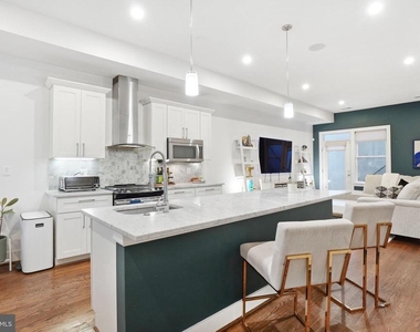 145 Adams Street Nw - Photo Thumbnail 1