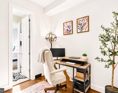 145 Adams Street Nw - Photo Thumbnail 12