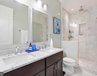 145 Adams Street Nw - Photo Thumbnail 15