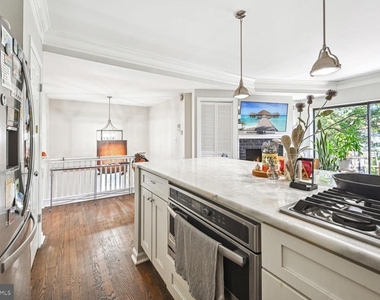 1767 U Street Nw - Photo Thumbnail 6