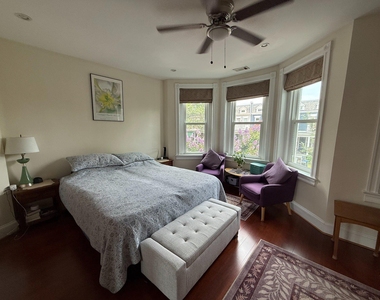 908 11th Street Ne - Photo Thumbnail 5