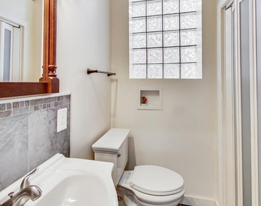 908 11th Street Ne - Photo Thumbnail 14