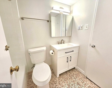1280 21st Street Nw - Photo Thumbnail 11