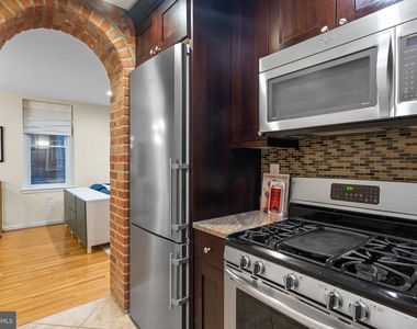 410 11th Street Ne - Photo Thumbnail 17