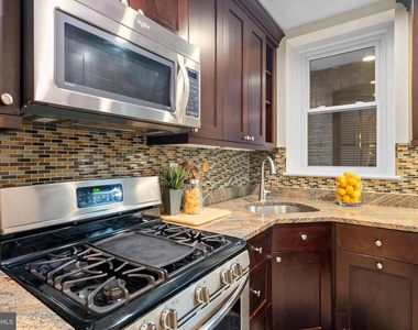410 11th Street Ne - Photo Thumbnail 16