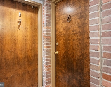 410 11th Street Ne - Photo Thumbnail 4