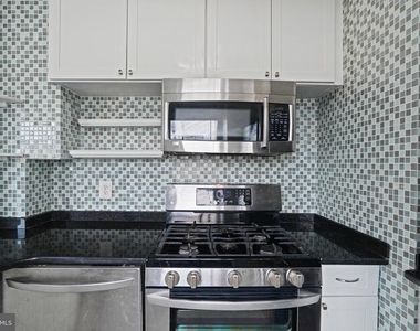 3540 Rock Creek Church Road Nw - Photo Thumbnail 7