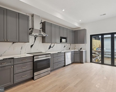 55 P Street Nw - Photo Thumbnail 3