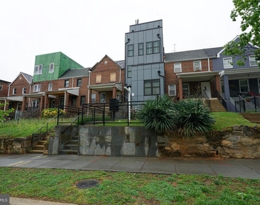1632 K Street Ne - Photo Thumbnail 3