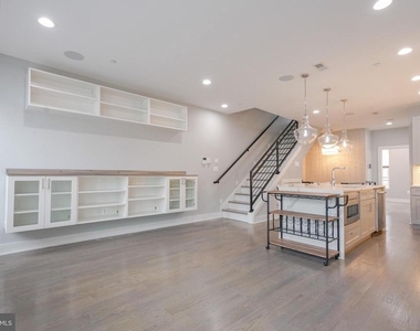 1632 K Street Ne - Photo Thumbnail 10