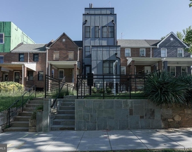 1632 K Street Ne - Photo Thumbnail 5