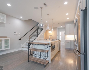 1632 K Street Ne - Photo Thumbnail 13