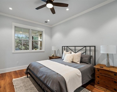1801 Alta Vista Ave - Photo Thumbnail 17