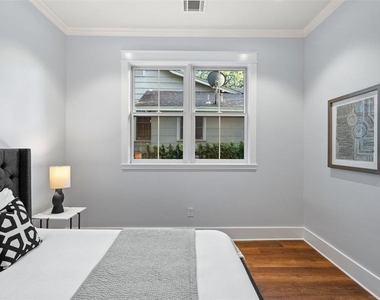 1801 Alta Vista Ave - Photo Thumbnail 23