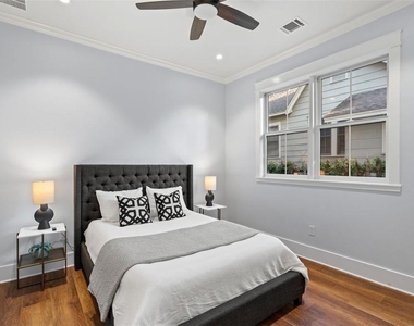1801 Alta Vista Ave - Photo Thumbnail 22