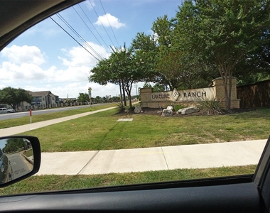 2412 Tumbling River Dr - Photo Thumbnail 11