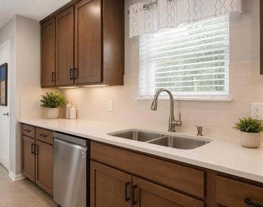 4301 Big Bend Trl - Photo Thumbnail 8