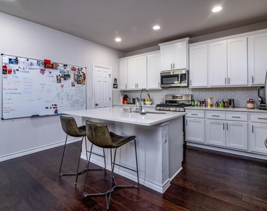 5300 Mulberry Grove Ln - Photo Thumbnail 6
