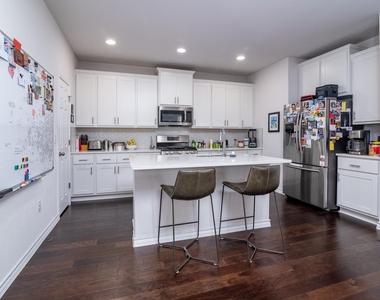 5300 Mulberry Grove Ln - Photo Thumbnail 5