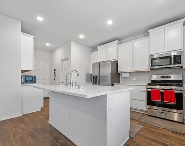 6605 Folsom Ave - Photo Thumbnail 16