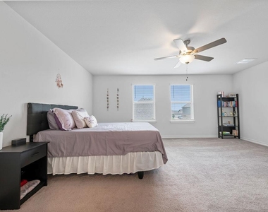6605 Folsom Ave - Photo Thumbnail 25