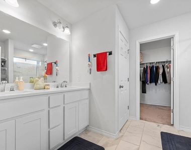 6605 Folsom Ave - Photo Thumbnail 26