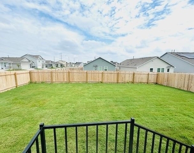 14425 Treyvon Rd - Photo Thumbnail 22