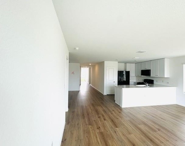 14425 Treyvon Rd - Photo Thumbnail 21