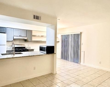 5903 Cougar Dr - Photo Thumbnail 6