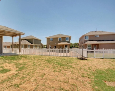 2015 Barker House Cv - Photo Thumbnail 29