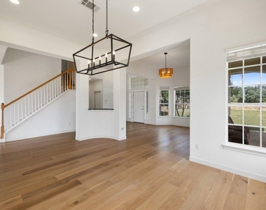 17133 Majestic Ridge Rd - Photo Thumbnail 15
