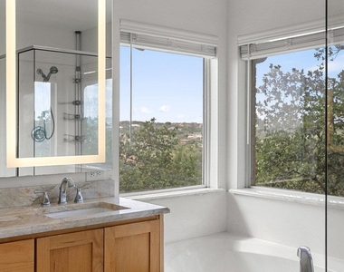 17133 Majestic Ridge Rd - Photo Thumbnail 21