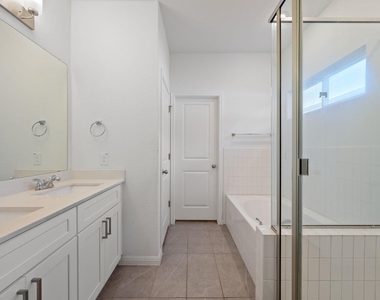 185 Jackman Dr - Photo Thumbnail 11