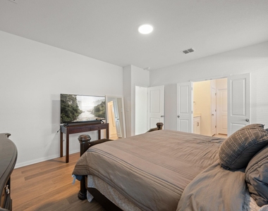 185 Jackman Dr - Photo Thumbnail 10