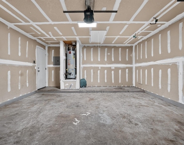 2412 Kale Dr - Photo Thumbnail 35