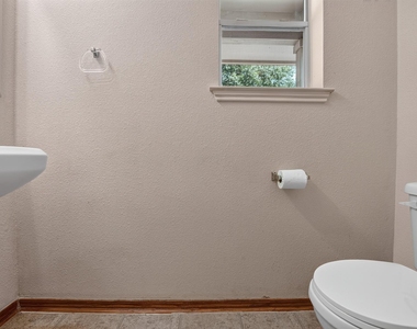2412 Kale Dr - Photo Thumbnail 25